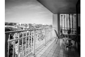 2000 Towerside Ter 1005 Miami, FL 33138 - MLS#A11990644