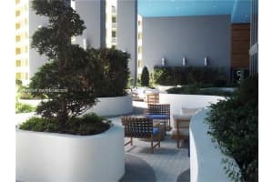 1300 Brickell Bay Dr 2500 Miami, FL 33131 - MLS#A11990666