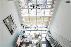 253 Ne 2nd St 617 Miami, FL 33132 - MLS#A11990681