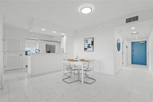 1850 Monroe St , Hollywood, FL 33020 - MLS#A11990688