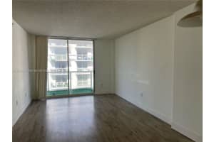 5091 Nw 7th St 1010 Miami, FL 33126 - MLS#A11990699