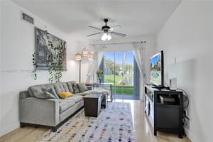 2640 S University Dr 112 Davie, FL 33328 - MLS#A11990716