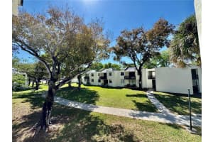 3610 Sw 114th Ave 4-202, Miami