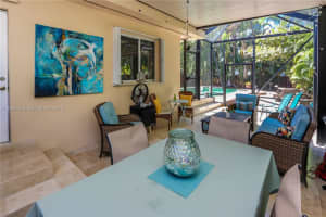 1410 Fletcher St, Hollywood