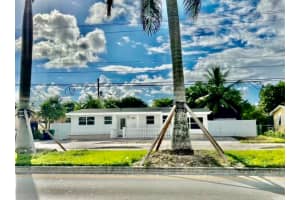 1800 Sw 87th Ave Miami, FL 33165 - MLS#A11990764
