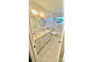 1800 Sw 87th Ave Miami, FL 33165 - MLS#A11990764