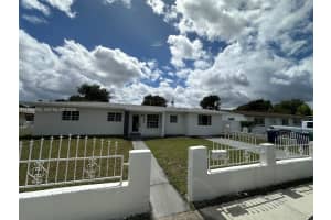 3960 Nw 174th St Miami Gardens, FL 33055 - MLS#A11990795