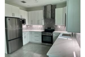 6237 Lincoln St, Hollywood, FL 33024, - MLS#A11990798