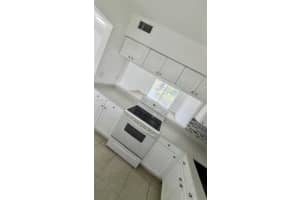 2800 NE 203rd St APT 17, Aventura, FL 33180, - MLS#A11990825