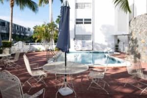 1075 93rd St 206, Bay Harbor Islands