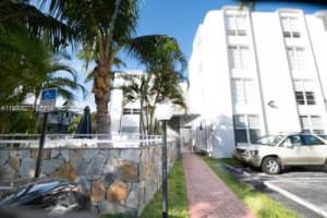 1075 93rd St 206 Bay Harbor Islands, FL 33154 - MLS#A11990827