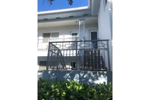 7155 Rue Notre Dame 9 Miami Beach, FL 33141 - Off Market