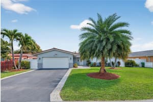 3851 Nw 78th Ln Coral Springs, FL 33065 - MLS#A11990899