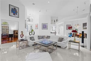 392 Coconut Cir Weston, FL 33326 - MLS#A11990916