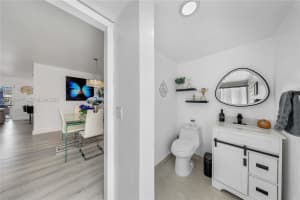 12511 Sw 12th Ln Miami, FL 33184 - MLS#A11990917