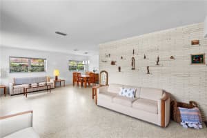 4800 Sw 64th Ave Miami, FL 33155 - MLS#A11990925