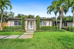 217 E Acre Dr, Plantation, FL 33317, - MLS#A11990972