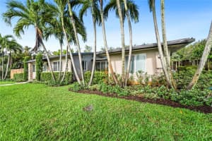 217 E Acre Dr, Plantation, FL 33317, - MLS#A11990972