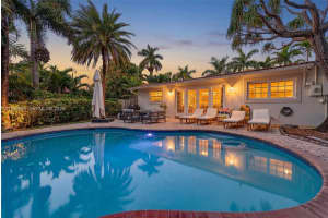 1661 Bel Air Ave Lauderdale By The Sea, FL 33062 - MLS#A11990994