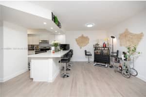 18890 Nw 57 Ave 210 Hialeah, FL 33015 - MLS#A11990998