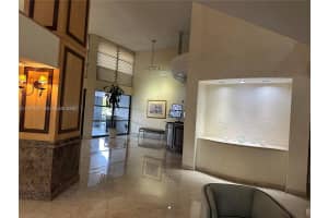 600 Parkview Dr 717 Hallandale Beach, FL 33009 - MLS#A11991033