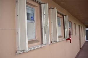 9800 Sunrise Lakes Blvd 208, Sunrise 9800 Sunrise Lakes Blvd 208, Sunrise