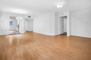 900 Sw 142nd Ave 115l, Pembroke Pines