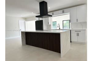 1240 S Cypress Rd Pompano Beach, FL 33060 - MLS#A11991056