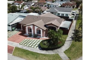 15182 Sw 171st St Miami, FL 33187 - MLS#A11991070