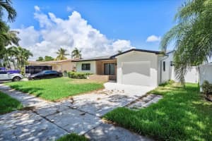 233 4th Ter , Dania Beach, FL 33004 - MLS#A11991079