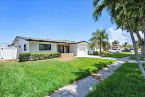 233 4th Ter , Dania Beach, FL 33004 - MLS#A11991079