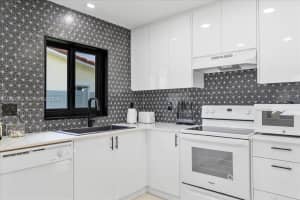 233 4th Ter , Dania Beach, FL 33004 - MLS#A11991079