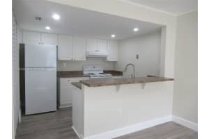 6825 Sw 45th Ln 12 Miami, FL 33155 - MLS#A11991080