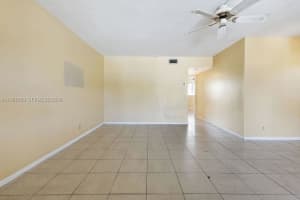 270 Layne Blvd 207 Hallandale Beach, FL 33009 - MLS#A11991089