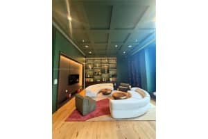 11 Ne 6 Street 706, Miami