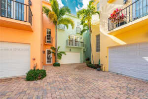 1117 Ne 18th Ave 2 Fort Lauderdale, FL 33304 - MLS#A11991120