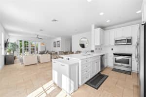 1117 Ne 18th Ave 2 Fort Lauderdale, FL 33304 - MLS#A11991120