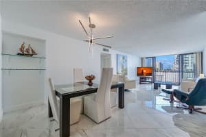 2401 S Ocean Dr APT 305, Hollywood, FL 33019, - MLS#A11991129