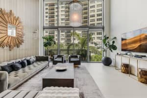 6000 Collins Ave APT 523, Miami Beach, FL 33140, - MLS#A11991135