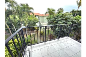 805 W Oakland Park Blvd D19 Oakland Park, FL 33311 - MLS#A11991146