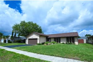 8631 48th St , Lauderhill, FL 33351 - MLS#A11991155