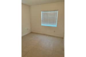 644 Sw 1st Ct 644 Hallandale Beach, FL 33009 - MLS#A11991156