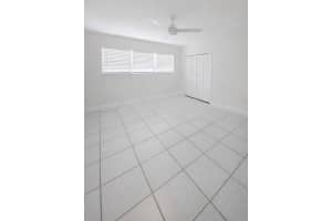 462 Golden Isles Dr 210 Hallandale Beach, FL 33009 - MLS#A11991168