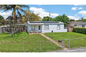 10055 Sw 52nd Ter Miami, FL 33165 - MLS#A11991175