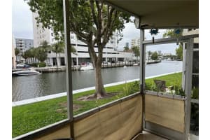 450 Paradise Isle Blvd 102 Hallandale Beach, FL 33009 - MLS#A11991189