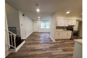 126 Nw 8th Ave 1 Hallandale Beach, FL 33009 - MLS#A11991205