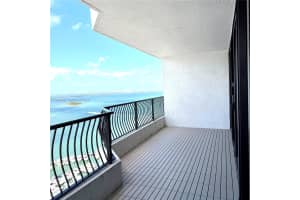 555 15th St , Miami, FL 33132 - MLS#A11991292