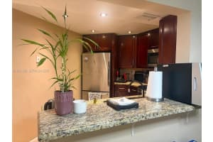 9715 Fontainebleau Blvd , Miami, FL 33172 - MLS#A11991308