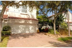 949 Harbor Vw N , Hollywood, FL 33019 - MLS#A11991357