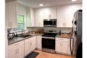 450 Ne 155th Ter Miami, FL 33162 - MLS#A11991359